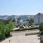 With Parking Space - Rab - 23747 Apartament *