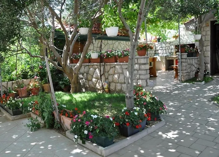 With Parking Space Lopar, Rab - 23747 Apartment Lopar